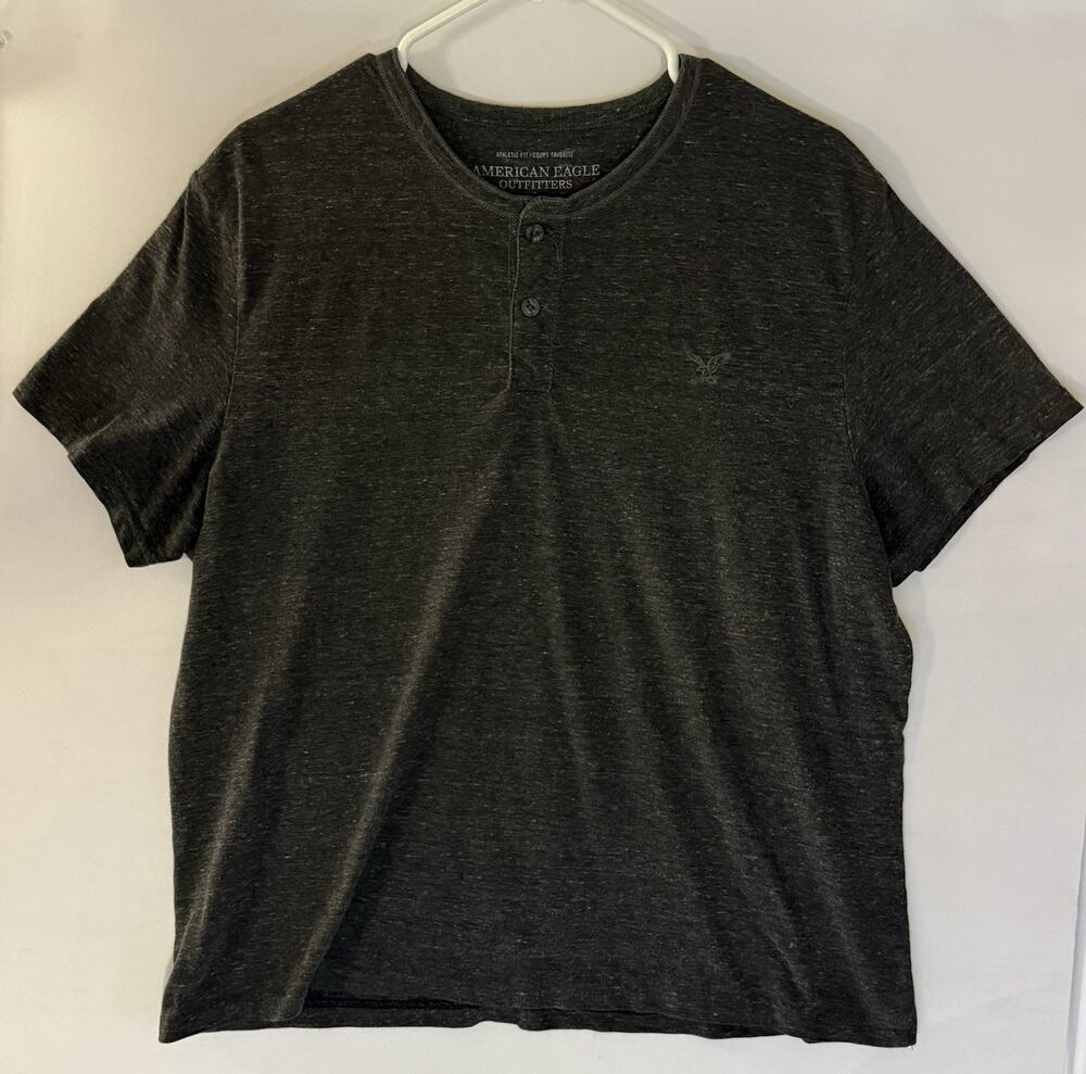 American Eagle Outfitters Athletic Fit Henley Tee XL A164